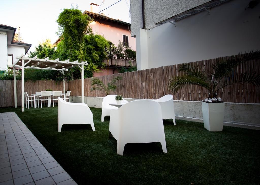 Casa Mia Apartment Десенцано дел Гарда Екстериор снимка