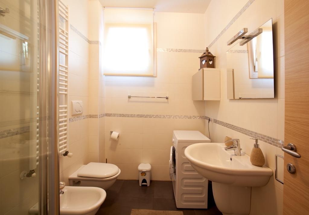 Casa Mia Apartment Десенцано дел Гарда Екстериор снимка