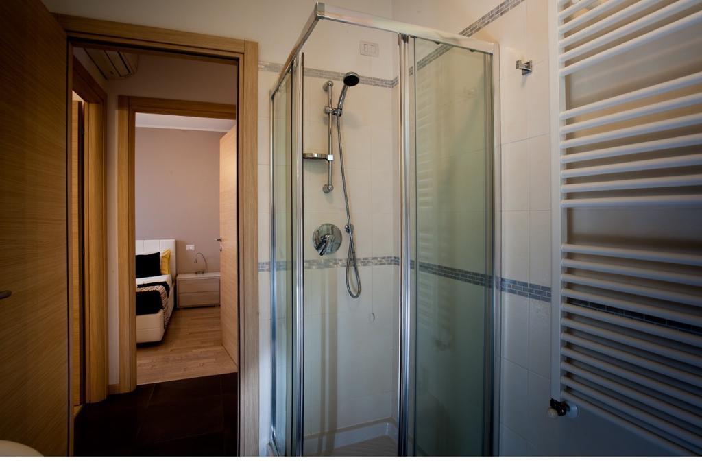 Casa Mia Apartment Десенцано дел Гарда Екстериор снимка
