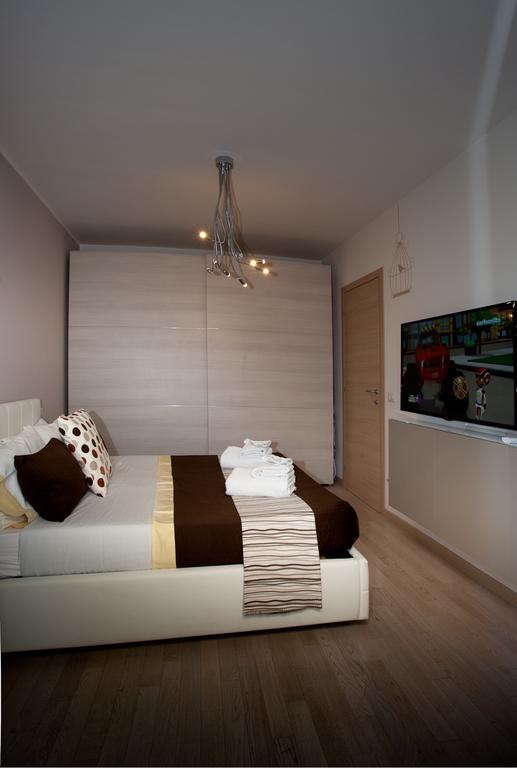 Casa Mia Apartment Десенцано дел Гарда Екстериор снимка